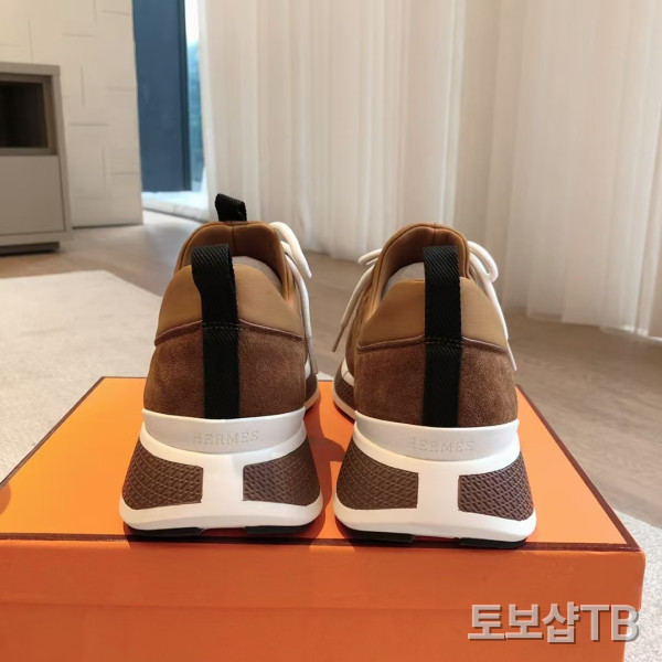 dabdd54acb0f414b86ae8e47dde0f007_1772528509_3882.jpg